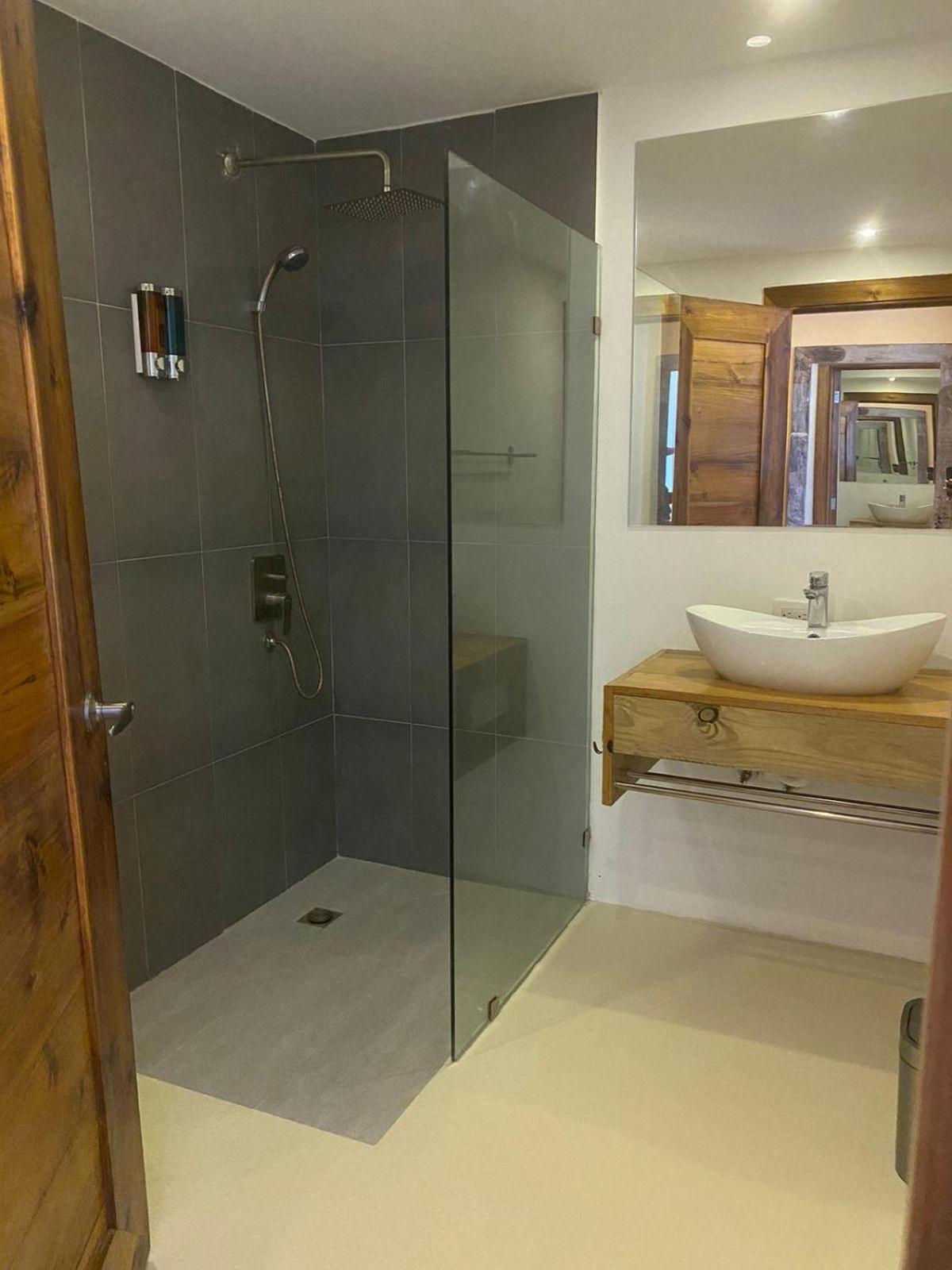 Urban Boutique Hotel Лас Теренас Екстериор снимка